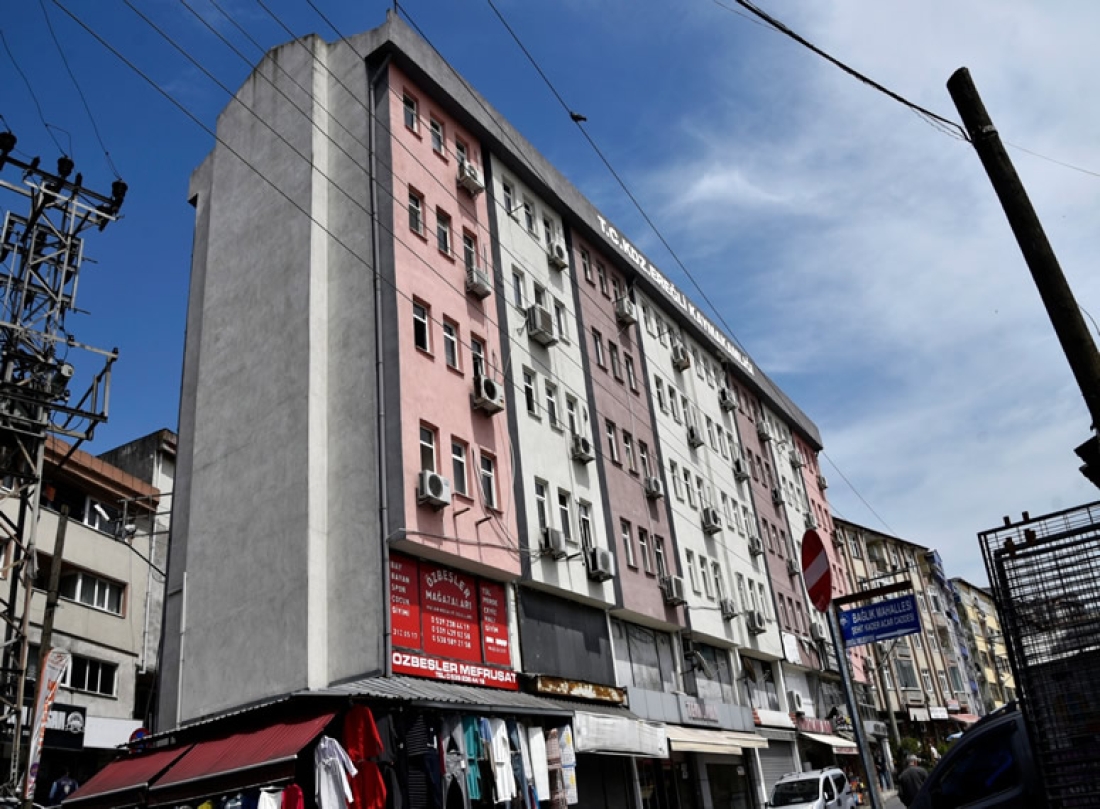 Kaymakamlığın Kullandığı Belediye Binası, Sgk Borcu İçin Kabul Edilmedi