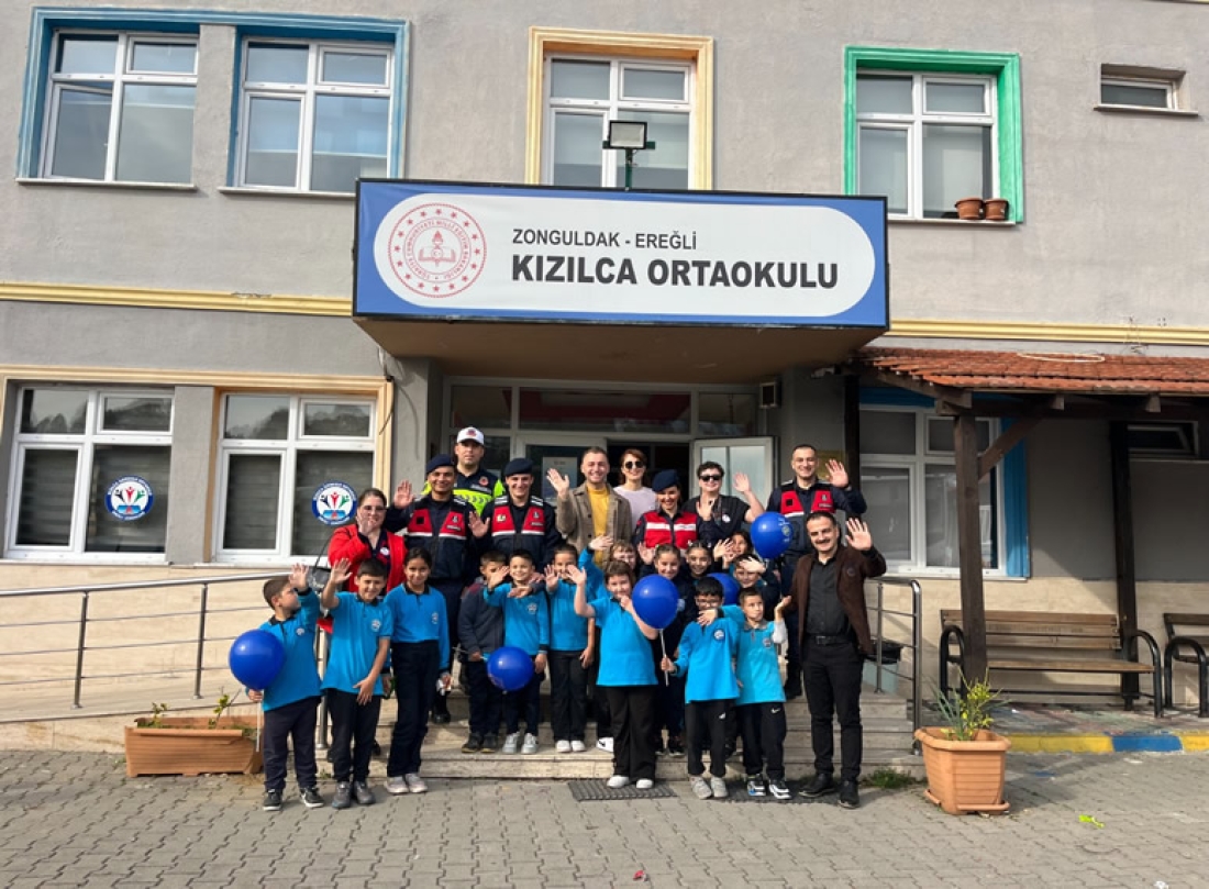 Kdz. Ereğli Belediyesi Oyuncak Müzesi İle İlçe Jandarma Komutanlığı’ndan Dünya Çocuk Hakları Günü’nde Anlamlı Buluşma