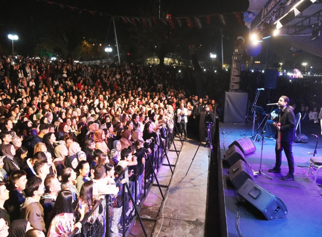 Kdz. Ereğli’de, Selçuk Balcı’yla Karadeniz Rüzgarı Esti