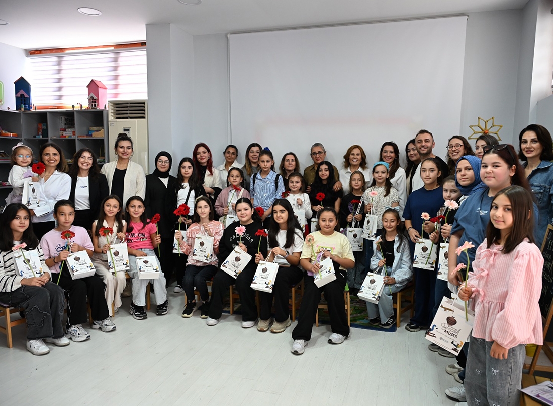 Kız Çocukları İlham Veren Kadınlarla Buluştu