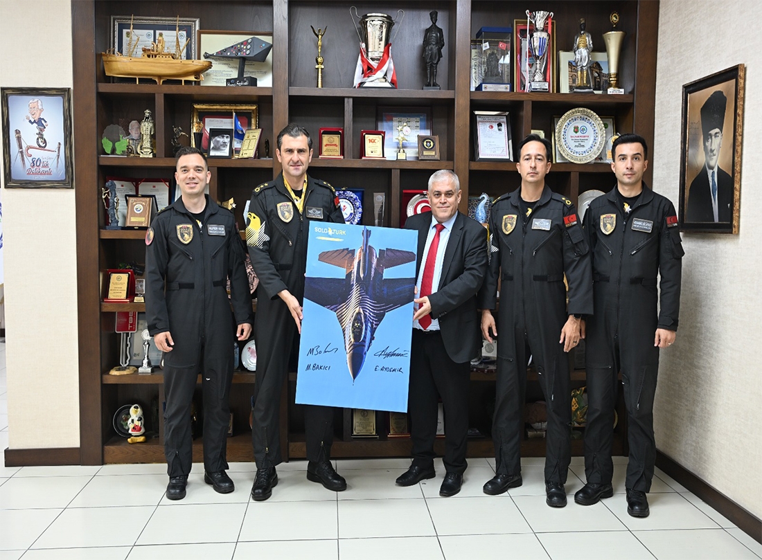 SOLOTÜRK Ekibinden Kdz. Ereğli Belediyesi'ne ziyaret