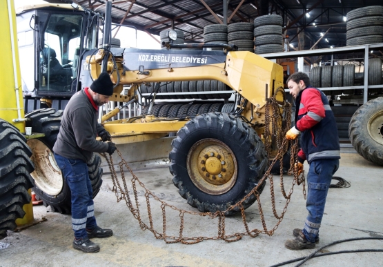 Zincirler Takıldı, Ekipler Hazır!
