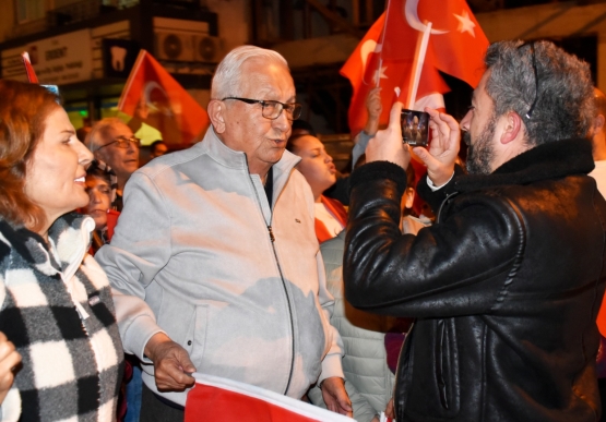 Cumhuriyetin Kalesi Kdz. Ereğli’de, On Binler Sokaktaydı