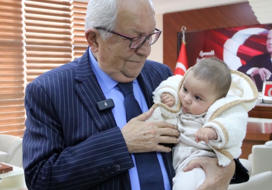 Başkan Posbıyık, Bolulu 4 Aylık Rüzgar Bebeğe Destek Çağrısında Bulundu