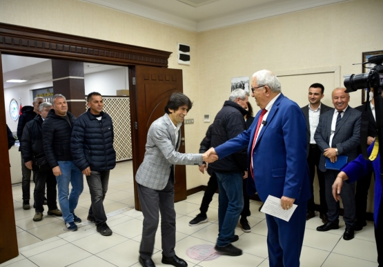Başkan Posbıyık, Tüm Sıkıntılara Rağmen Emekli İşçilerin Yüzünü Güldürdü