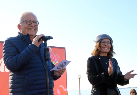 Kdz. Ereğli, Sevgiyi Paylaştı