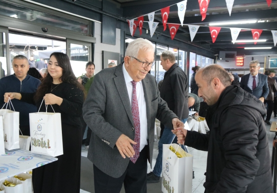 Başkan Posbıyık, 36 Gazeteciye Basın Onur Ödülü Verdi