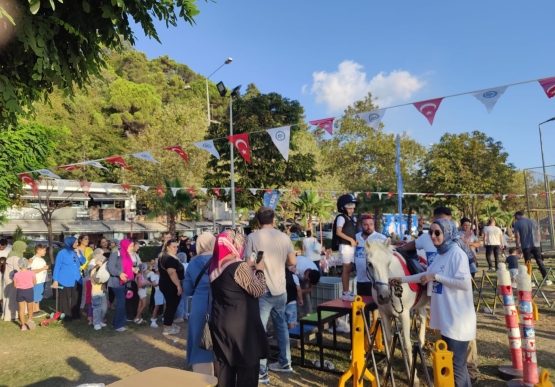 Çocuklar Ata Binmenin Heyecanını Yaşadı