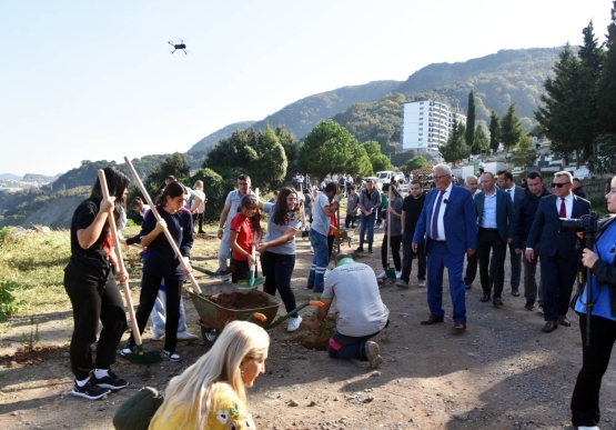 Kdz. Ereğli Belediyesi, Cumhuriyetin 100. Yılına Özel 100 Fidan Dikti