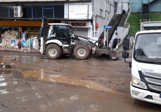 Kdz. Ereğli Belediyesi, Temizlik Çalışmalarını Kesintisiz Sürdürüyor