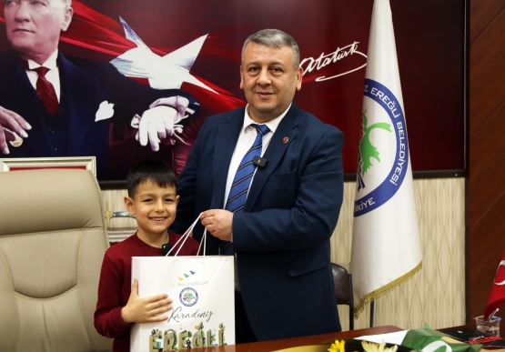 Kdz. Ereğli Belediyesi Koltuğuna Deniz Kadir Akbaş Oturdu