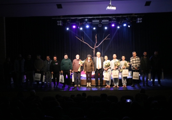 “Yaşam Döngüsü” Oyunu Çocukları Büyüledi