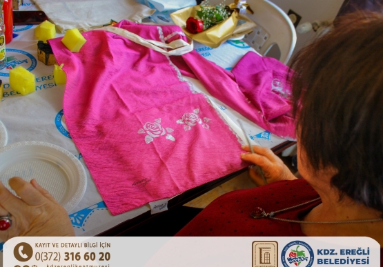 Kdz. Ereğli Belediyesi Kent Müzesi'nden Anneler Günü İkinci Günde de Devam Etti Özel Tahta Baskı Atölyesi: "Desende Sevgi, Baskıda Anne İzi"
