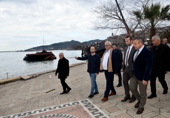 Başkan Posbıyık, Ereğli Sahilinde Çalışmaları Denetledi