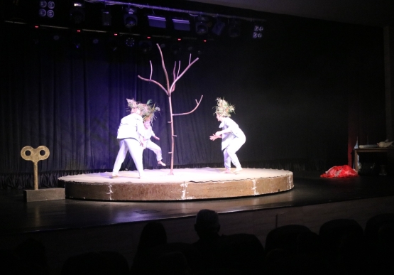 “Yaşam Döngüsü” Oyunu Çocukları Büyüledi