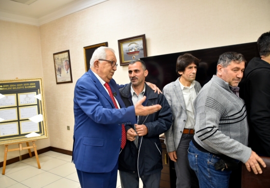Başkan Posbıyık, Tüm Sıkıntılara Rağmen Emekli İşçilerin Yüzünü Güldürdü