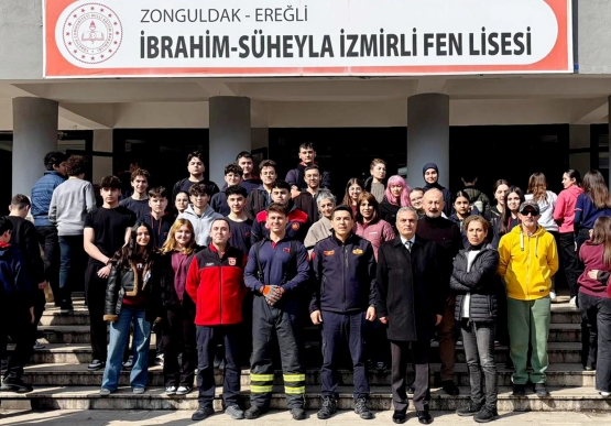 Kdz. Ereğli Belediyesi 1030 Kişiyi Deprem Tatbikatlarıyla Bilgilendirdi