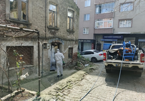 Kdz. Ereğli Belediyesi, Zararlılarla Kaynağında Mücadele Ediyor