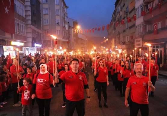 Kdz. Ereğli, Atatürk Ve Cumhuriyet İçin Yürüdü