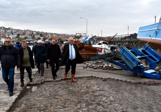 Başkan Posbıyık, Chp Heyetiyle Afetzede Esnafa Geçmiş Olsun Ziyaretinde Bulundu
