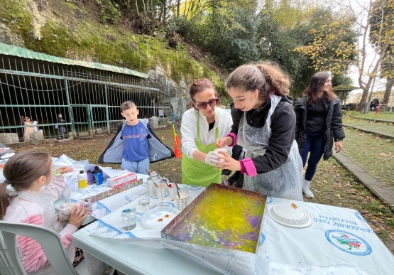 60 Özel Gereksinimli Çocuk Ve Bireyle Atölye Karnavalı Yapıldı