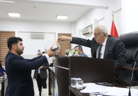 Trafik Çözümü İçin: İlgili Bakanlıkların Çevre Yolu Ve Dolgu Alanlarını Yapması Şart!