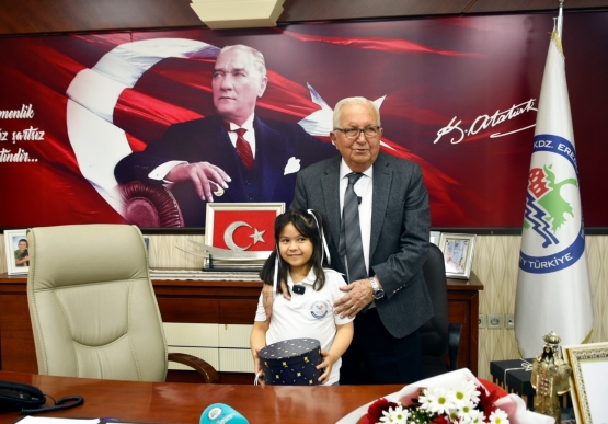 Aden Su Cebir, Başkan Posbıyık’ın Koltuğuna Oturdu