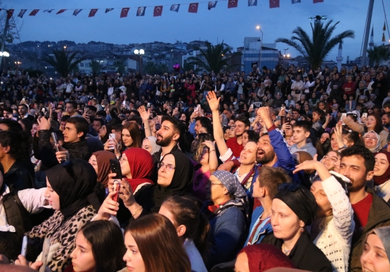 Kdz. Ereğli’de, Selçuk Balcı’yla Karadeniz Rüzgarı Esti