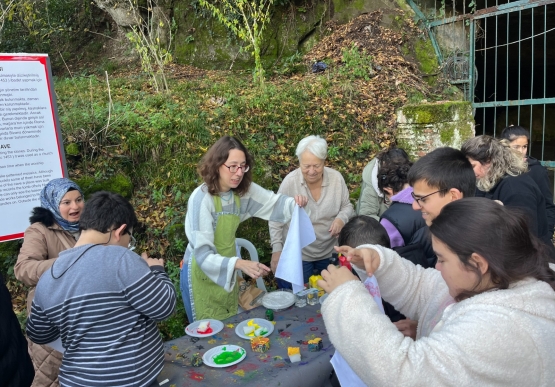 60 Özel Gereksinimli Çocuk Ve Bireyle Atölye Karnavalı Yapıldı