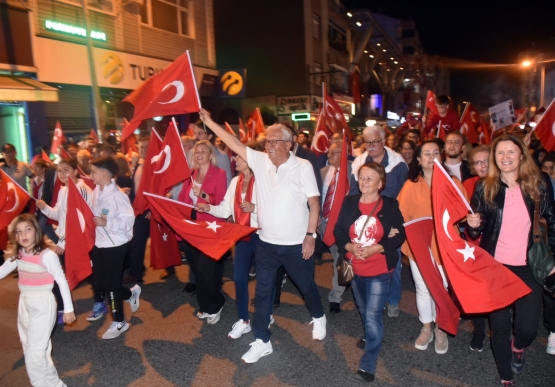 Kdz. Ereğli, Atatürk Ve Cumhuriyet İçin Yürüdü