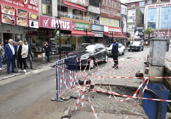 Başkan Posbıyık, Un Pazarı Esnafını Ziyaret Etti