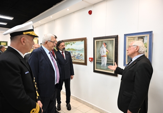 Cumhuriyet Konulu Sergiler Akm’de Açıldı
