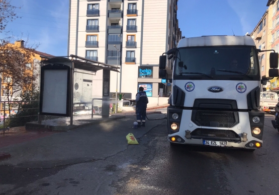 Kdz. Ereğli’de Otobüs Durakları Detaylı Temizlendi