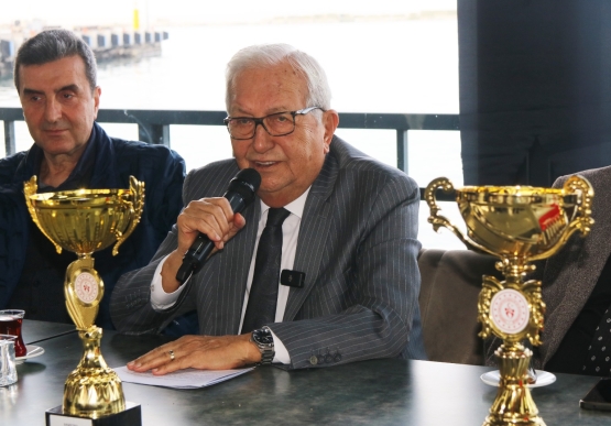 Başkan Posbıyık, Belediyespor Basketbol Alt Yapı Sporcularını Ağırladı