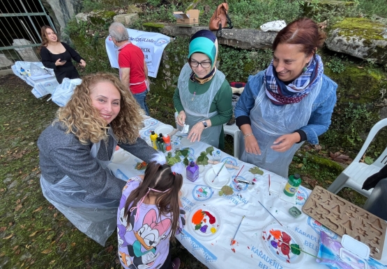 60 Özel Gereksinimli Çocuk Ve Bireyle Atölye Karnavalı Yapıldı