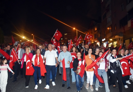 Kdz. Ereğli, Atatürk Ve Cumhuriyet İçin Yürüdü