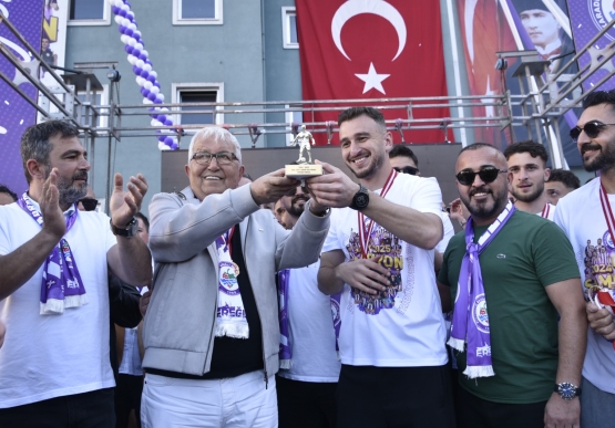 Şampiyon Kdz. Ereğli Belediyespor, Kupasına Kavuştu