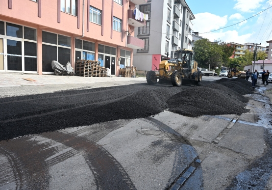 Kdz. Ereğli’de Asfalt Seferberliği Sürüyor