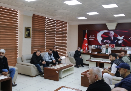 Başkan Posbıyık, Un Pazarı Esnafıyla Buluştu