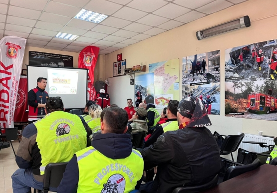 İtfaiye, Mosak Ve Turizm Fakültesi’nde Yangın Eğitimi Verdi