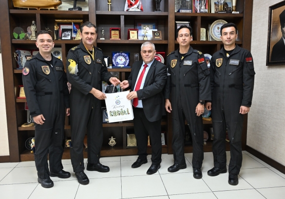 SOLOTÜRK Ekibinden Kdz. Ereğli Belediyesi'ne ziyaret