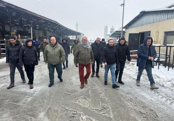 Başkan Posbıyık, Karla Mücadele Çalışmalarını Sahada Denetledi