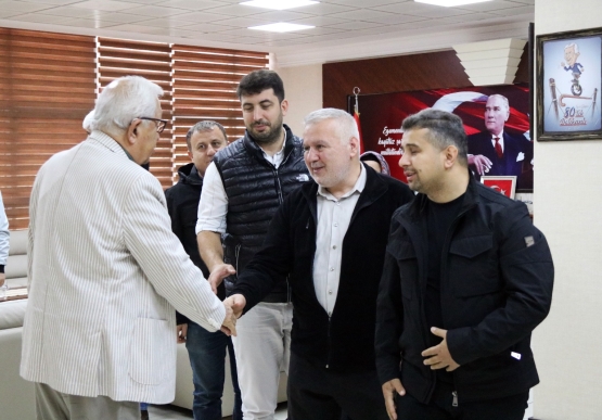 Başkan Posbıyık, Un Pazarı Esnafıyla Buluştu