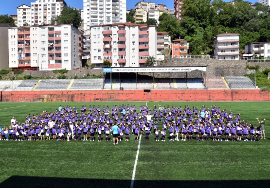 Kdz. Ereğli Belediyespor’da 320 Genç Sporcu Sertifika Aldı
