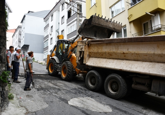 Kdz. Ereğli’ Nin Farklı Bölgelerinde Asfalt Çalışmaları Devam Ediyor