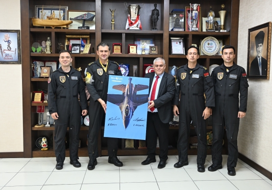 SOLOTÜRK Ekibinden Kdz. Ereğli Belediyesi'ne ziyaret