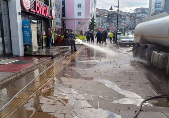 Kdz. Ereğli Belediyesi, Temizlik Çalışmalarını Kesintisiz Sürdürüyor