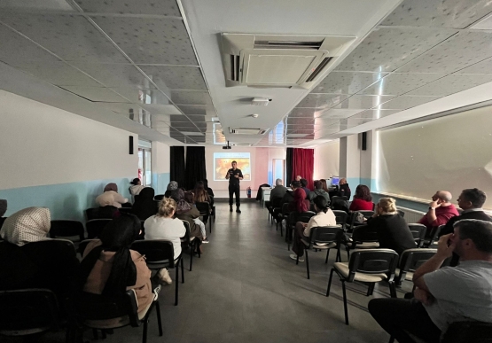 Velilere, ‘Evde Güvenli Yaşam’ Semineri Verildi