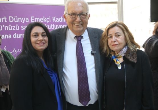 Başkan Posbıyık’tan Kadınlara 8 Mart Sürprizi