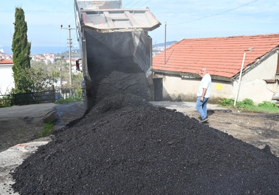 Asfalt Çalışmaları Doruk’ta Devam Ediyor